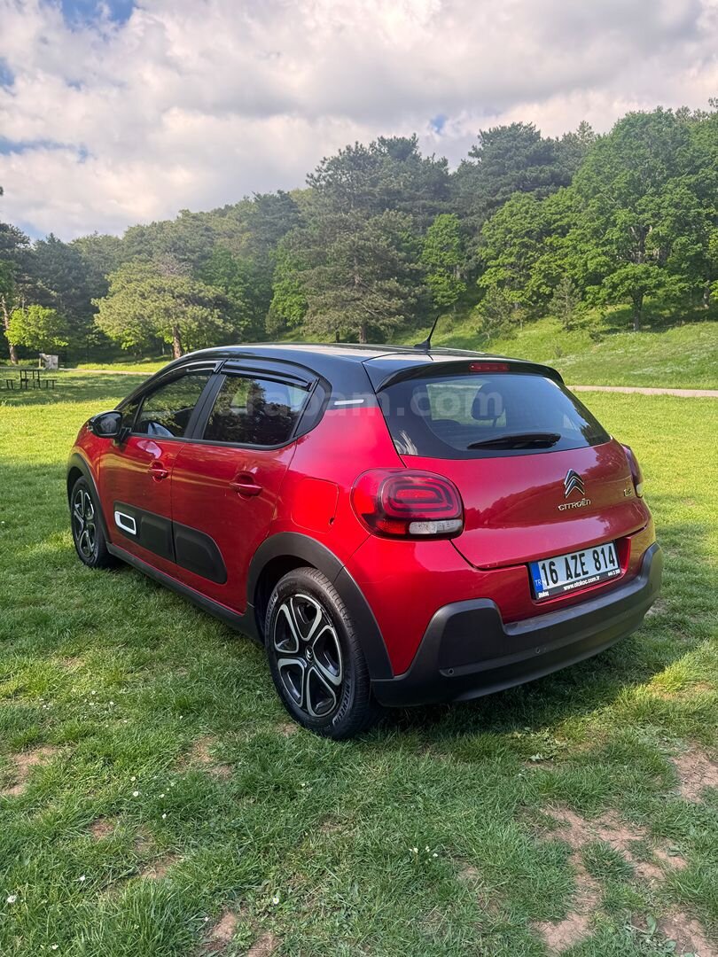 Sahibinden Citroen C3 1.2 PureTech Feel S Edition 2020 Model Bursa 41.000 km Kırmızı 4