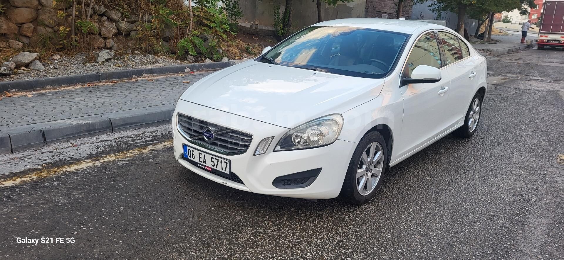 Sahibinden Volvo S60 1.6 D Premium 2013 Model Ankara 219.000 km Beyaz 4