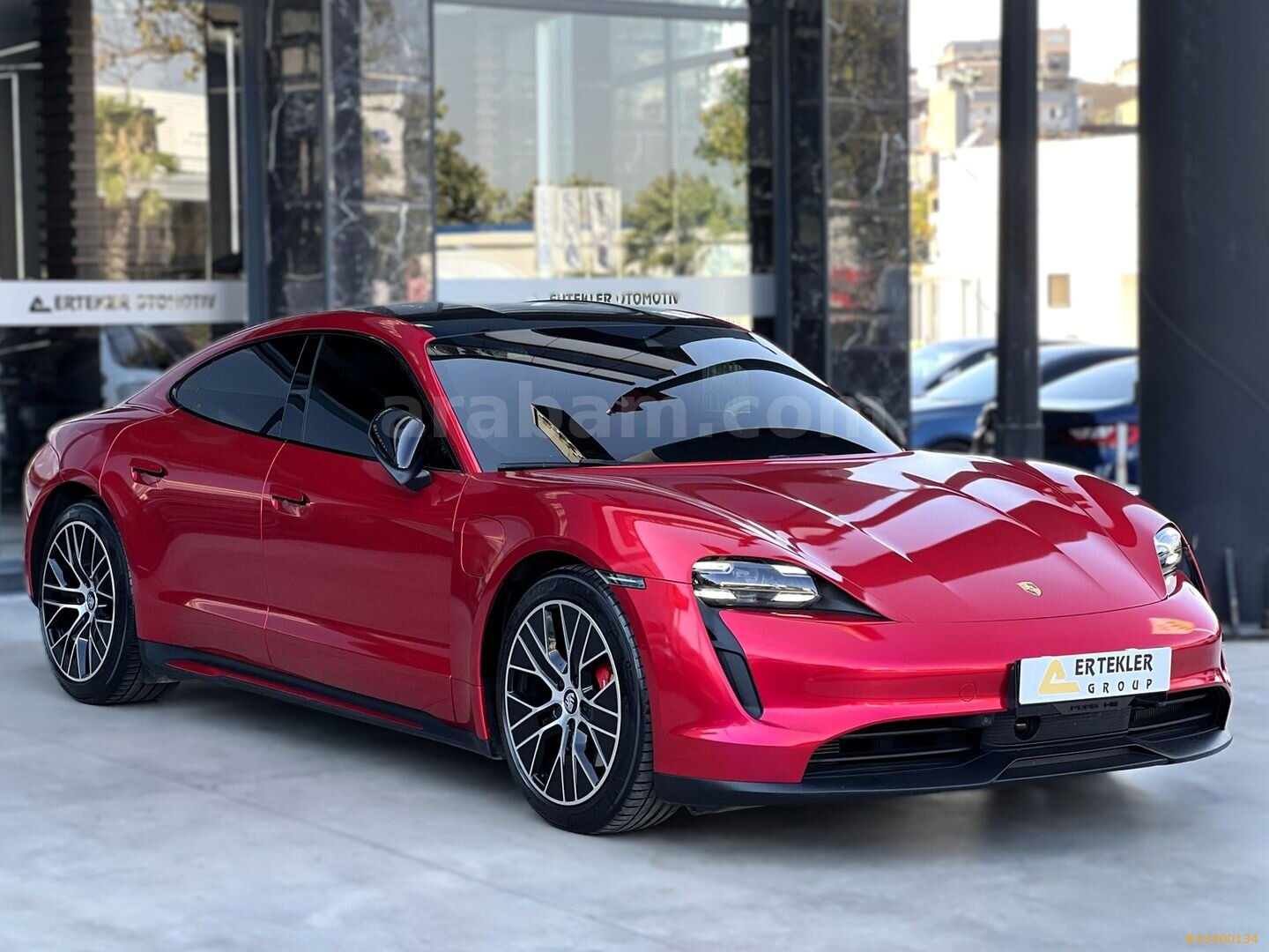 Galeriden Porsche Taycan Elektrik 4S Performance 2020 Model İzmir 50.100 km Kırmızı 2