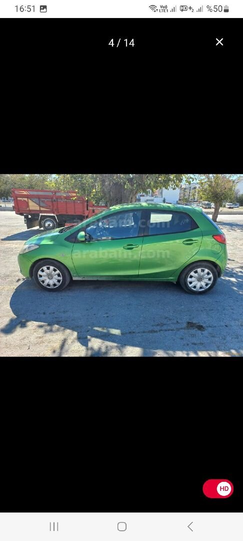 Sahibinden Mazda 2 1.3 Go 2009 Model İzmir 276.000 km Yeşil (metalik) 3