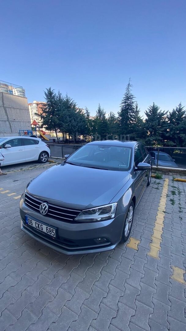 Sahibinden Volkswagen Jetta 1.4 TSi BlueMotion Comfortline 2017 Model Ankara 139.000 km Füme 2
