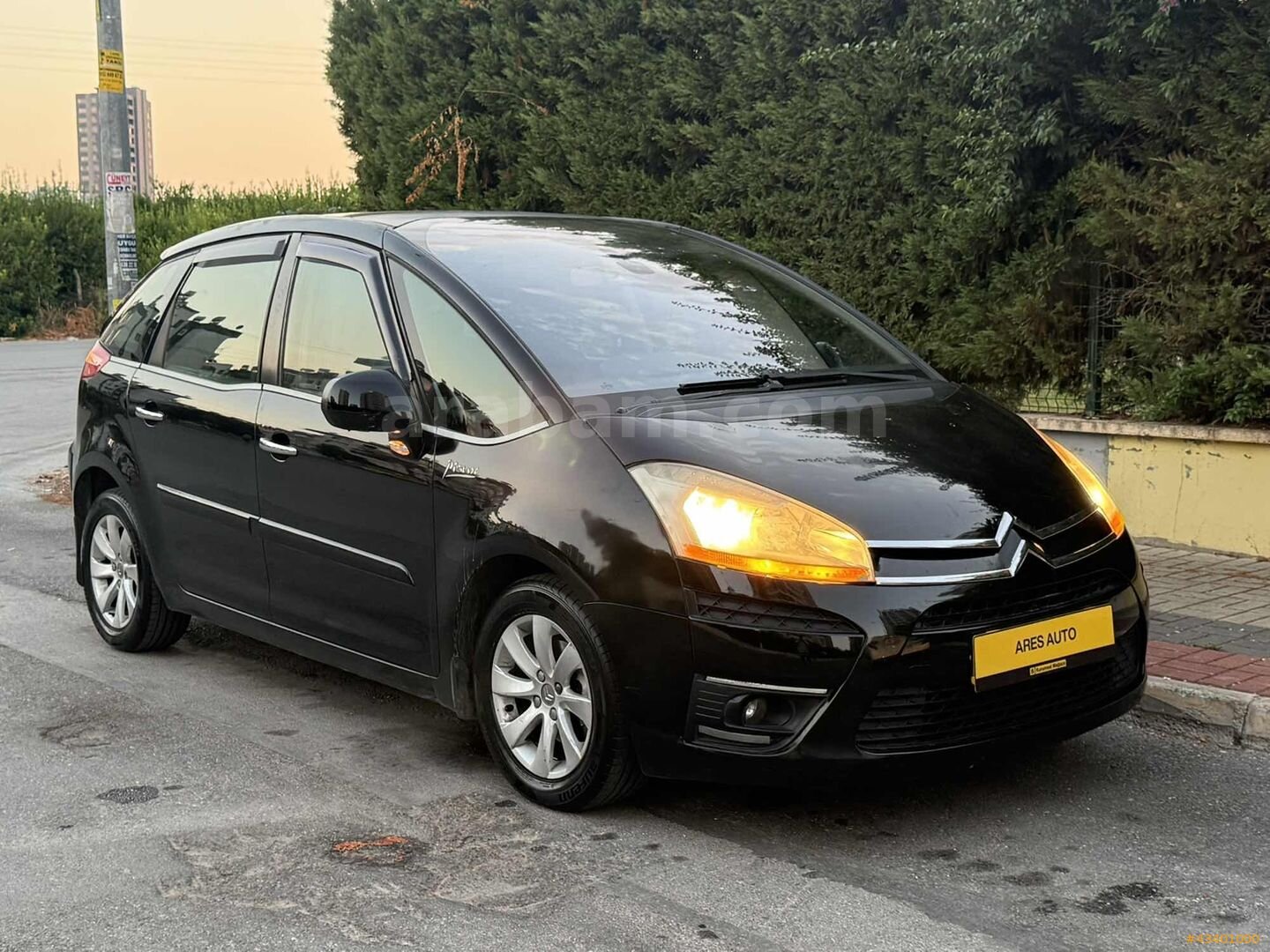 Galeriden Citroen C4 Picasso 1.6 HDi SX PK 2008 Model Mersin 238.000 km Siyah 4
