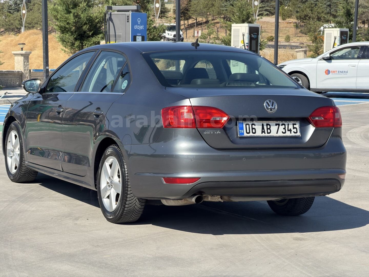 Galeriden Volkswagen Jetta 1.2 TSi Comfortline 2013 Model Ankara 63.000 km Füme 5
