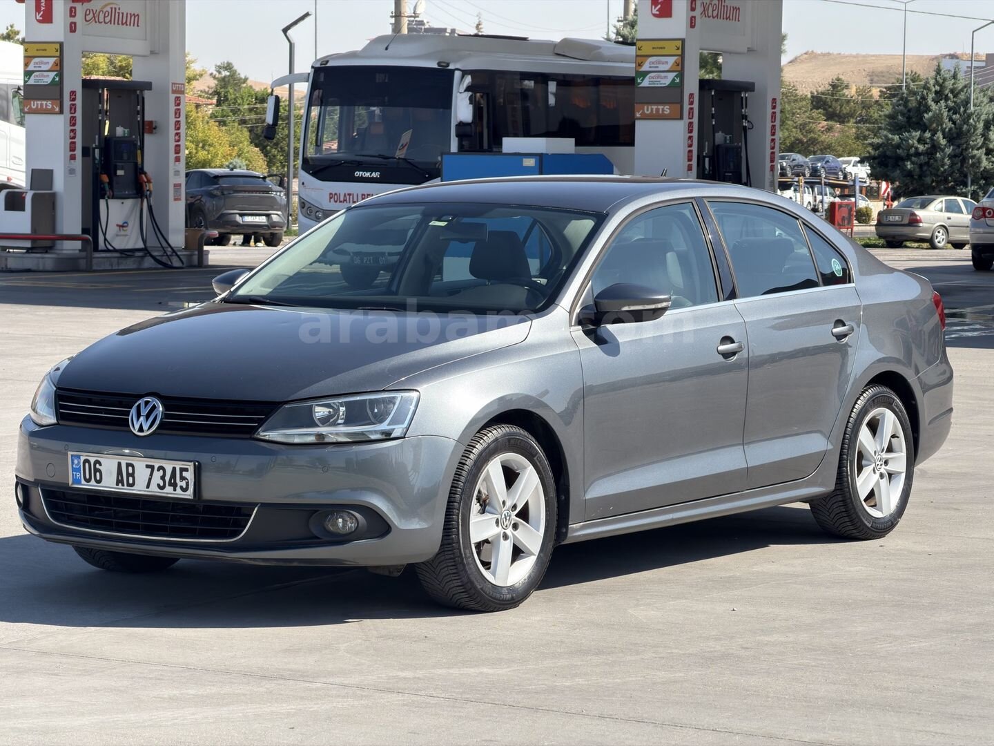 Galeriden Volkswagen Jetta 1.2 TSi Comfortline 2013 Model Ankara 63.000 km Füme 2