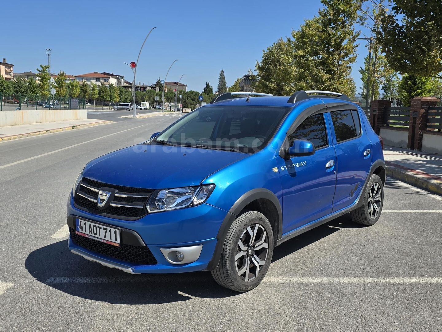 Sahibinden Dacia Sandero 1.5 dCi Stepway 2016 Model Kocaeli 274.400 km Mavi 3