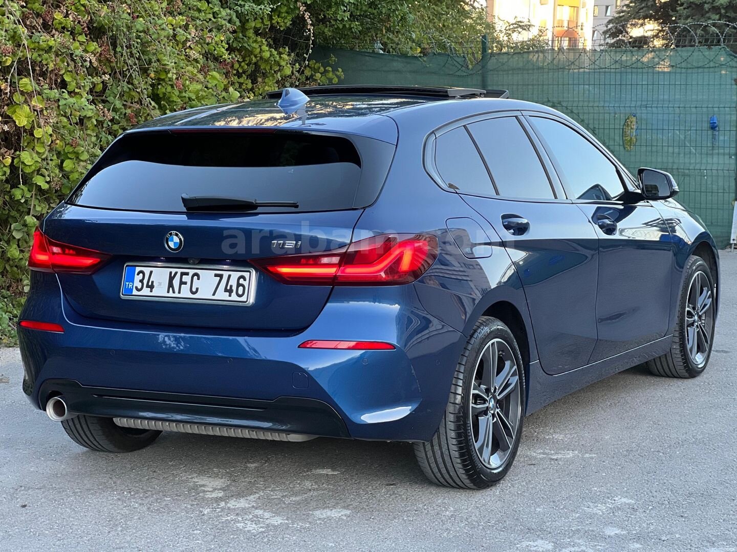 Galeriden BMW 1 Serisi 118i Sport Line 2023 Model İstanbul 40.000 km Mavi 7