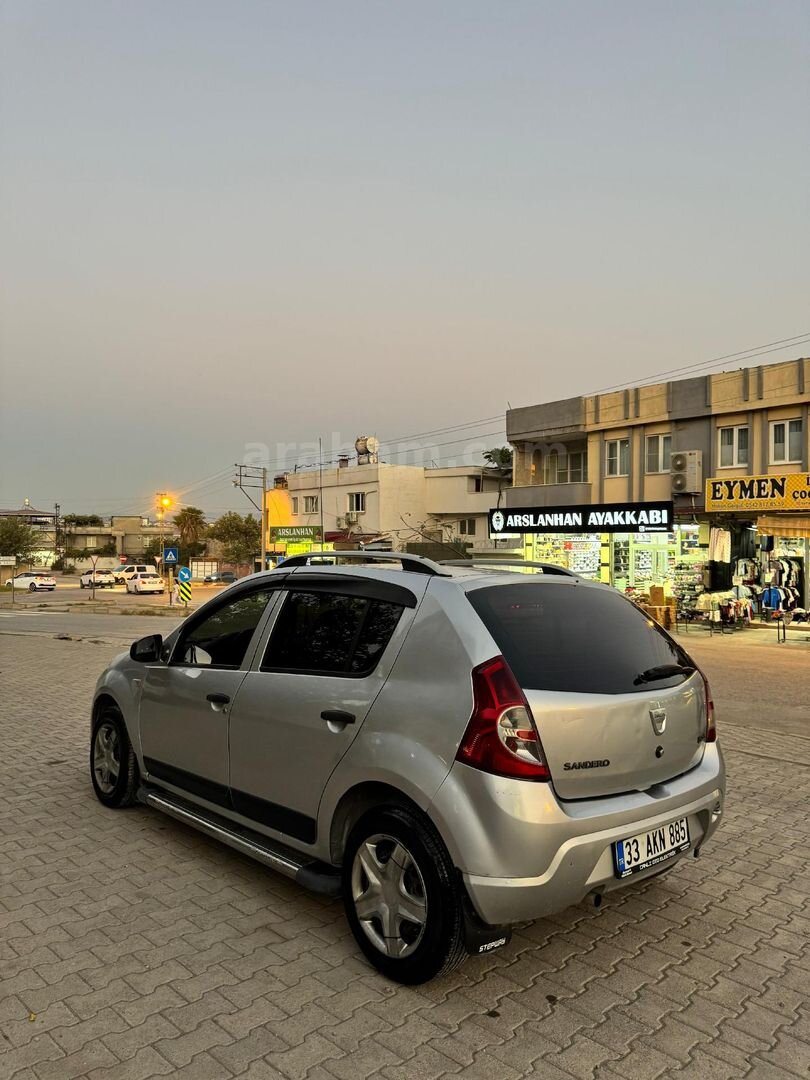 Sahibinden Dacia Sandero 1.5 dCi Stepway 2011 Model Kahramanmaraş 307.000 km Gri (Gümüş) 2