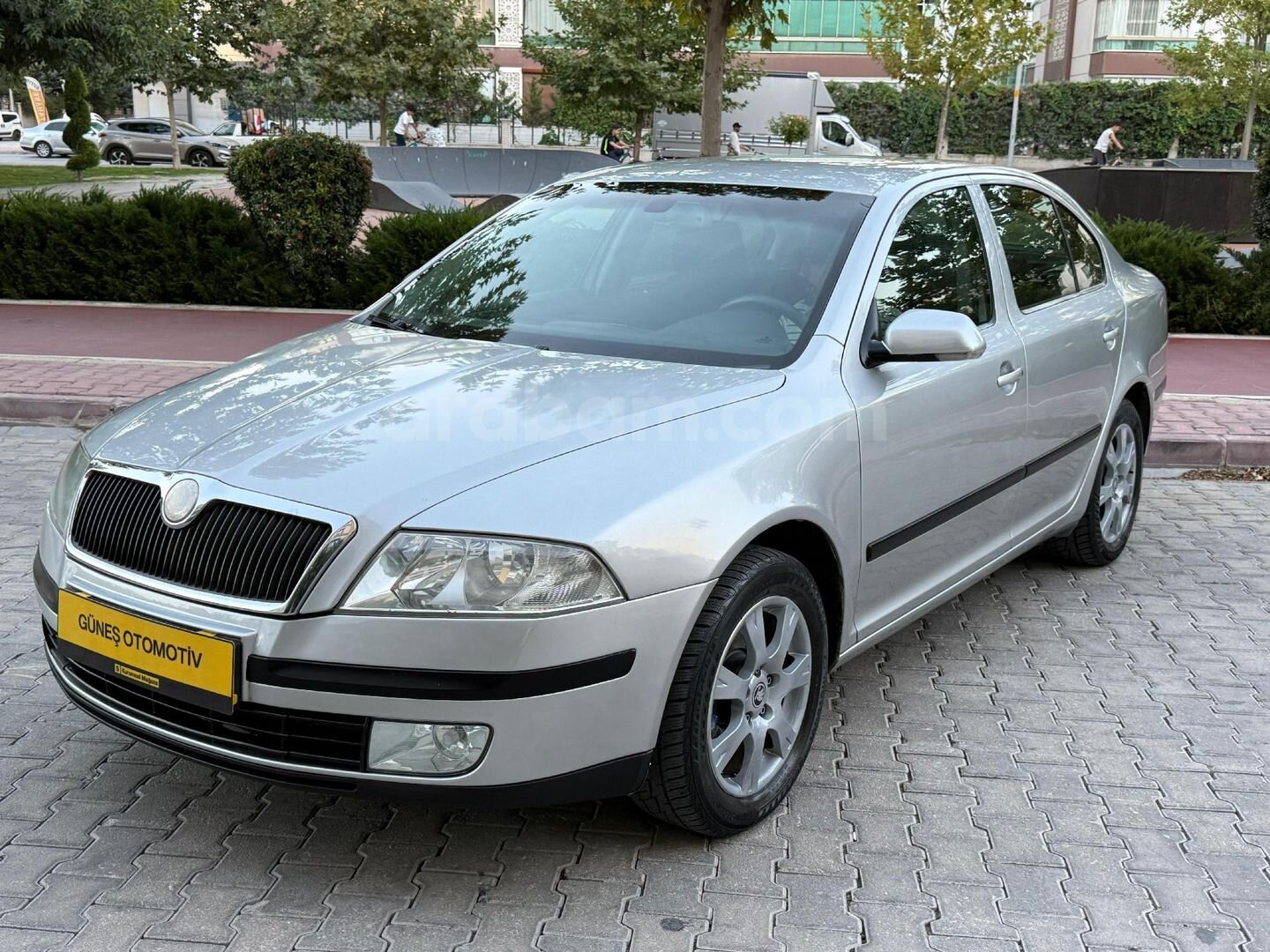 GÜNEŞ OTOMOTİV SKODA OCTAVİA A5 KASA DEĞİŞENSİZ ÇİÇEK GİBİ 5