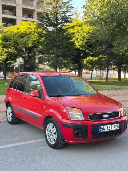Galeriden TÜRKİYE'NİN EN UCUZU Ford Fusion 1.6 TDCi Lux 2006 Model Kayseri