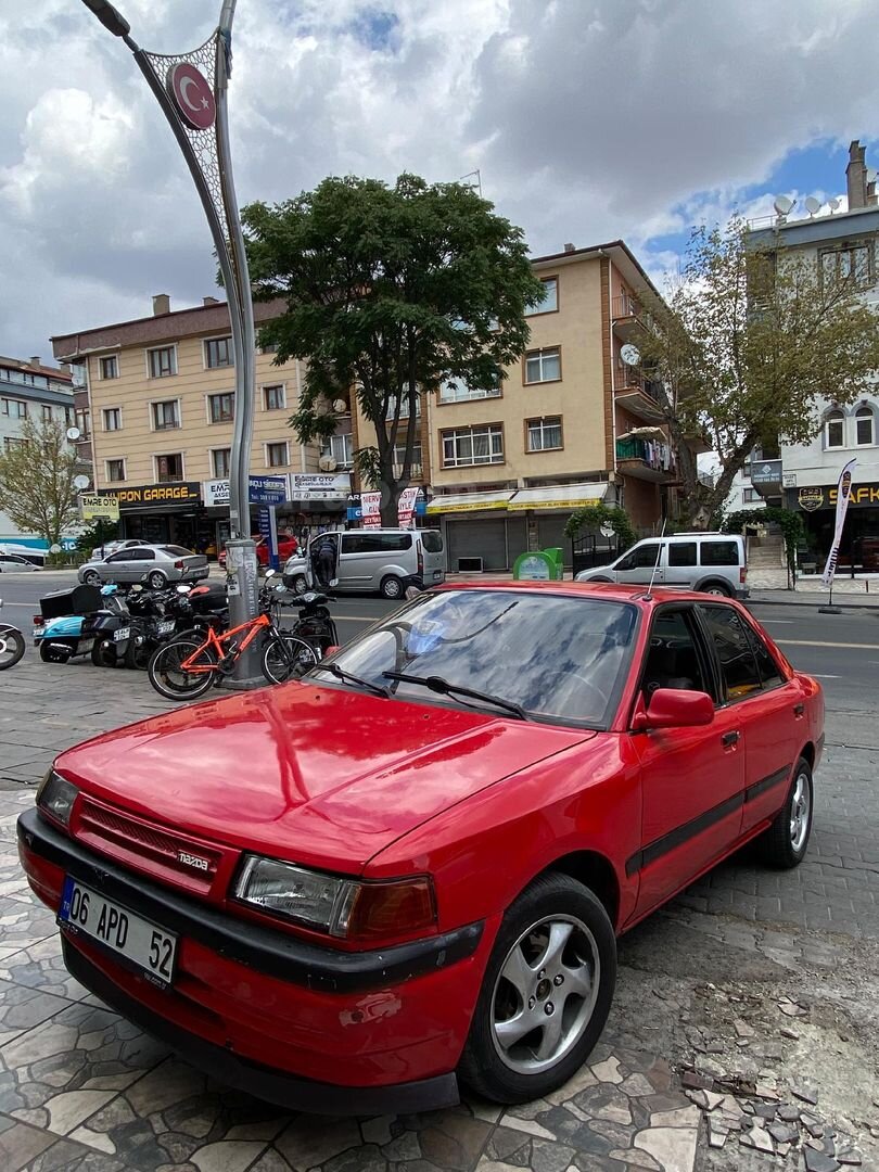 Sahibinden Mazda 323 1.6 1991 Model 1