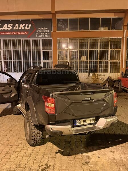 Sahibinden Mitsubishi L 200 4x4 Tornado 2017 Model 110.000 km Siyah