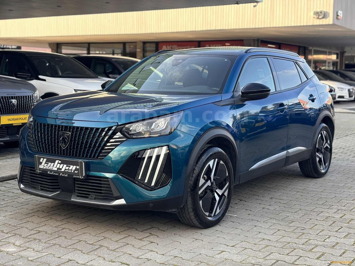 2025 HATASIZ BOYASIZ 29000 KM.1.2 BENZİN 130 BG.8 İLERİ OTOMATİK 4