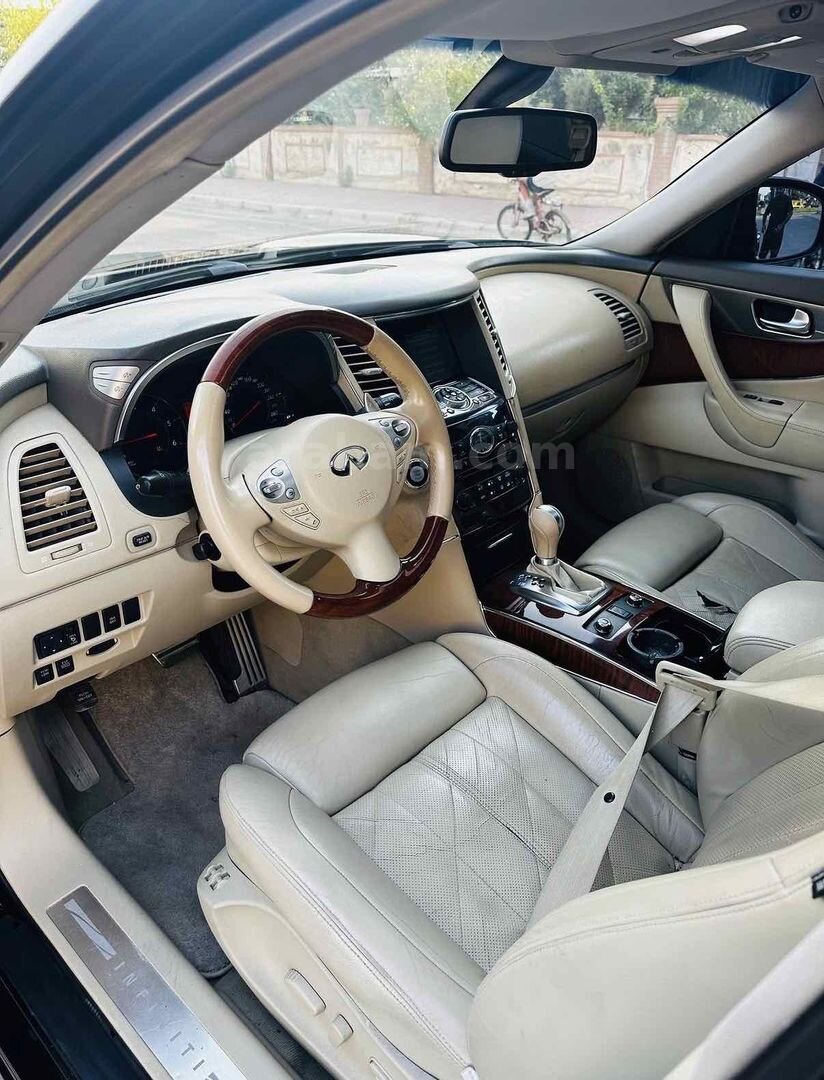 Sahibinden Infiniti FX FX30d S 2010 Model Antalya 288.000 km Siyah 7