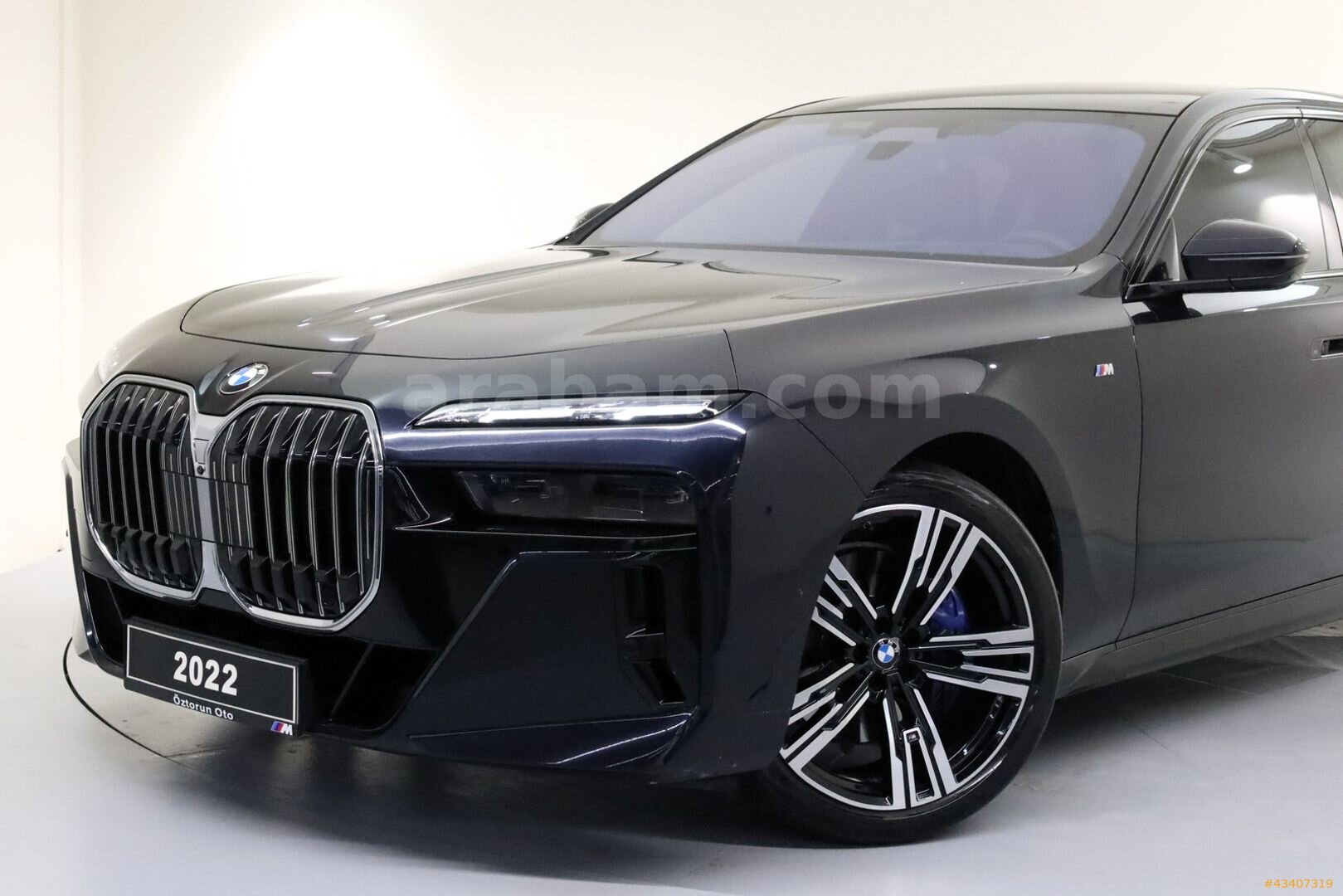 ÖZTORUN OTO - 2022 - BMW 740d xDrive - M Excellence 5