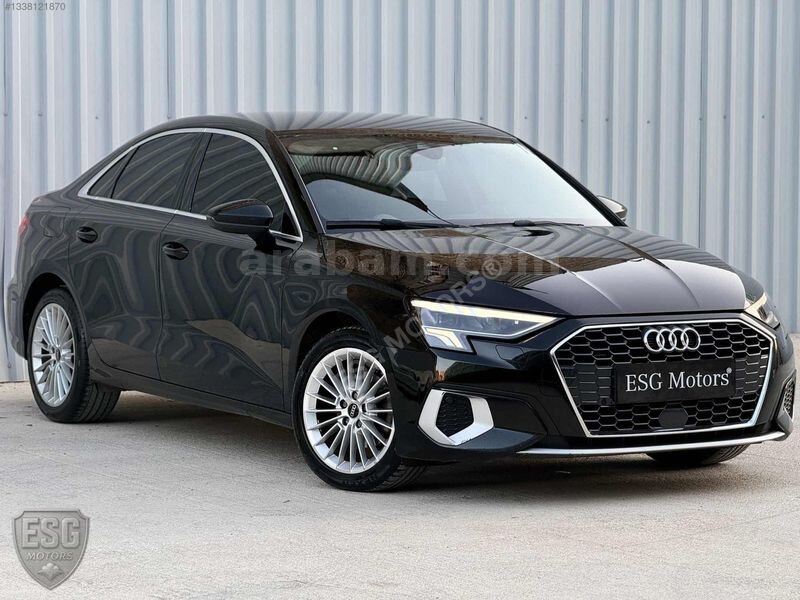ESG Motors | 2022 Audi A3 35TFSI Advanced 99.000KM-Matrix 5
