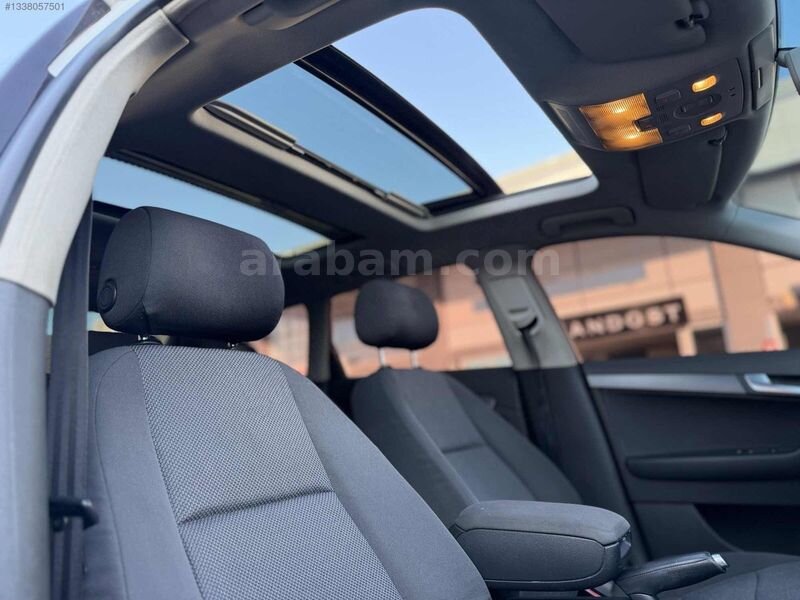 CANDOST AUTO'DAN CAM TAVANLI AUDİ A3 2