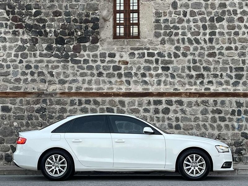 2014 MODEL AUDi A4 2.0 TDİ MULTİTRONİC 4