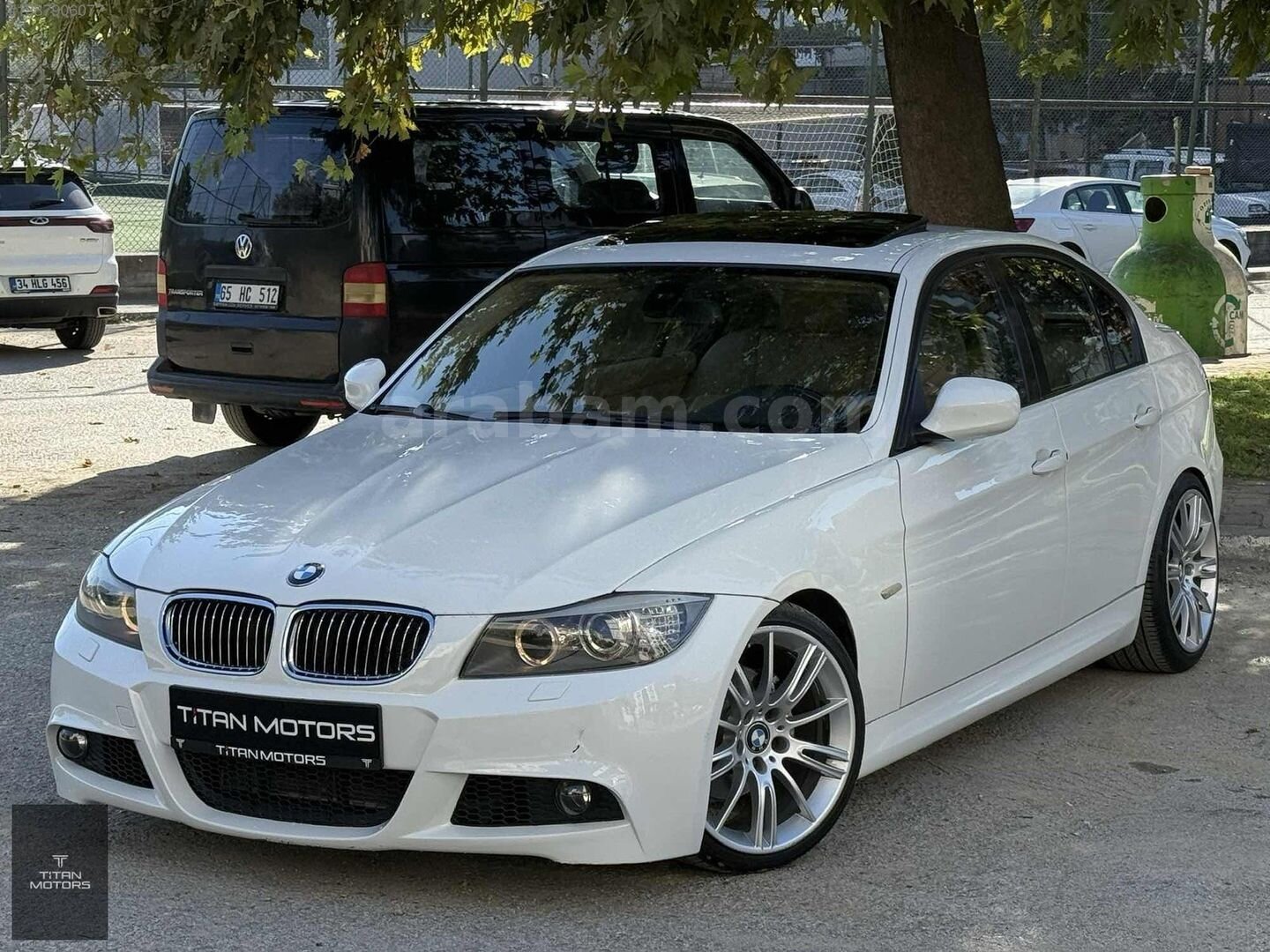 TİTAN MOTORS BMW 32Oi LCİ SUNROOF-MERCEK-ISITMA-ELKT.PERDE 1