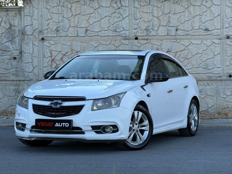 VEDAT AUTO'DAN CHEVROLET CRUZE SPORT 1.6 SPORT OTOMATİK - SUNROF
