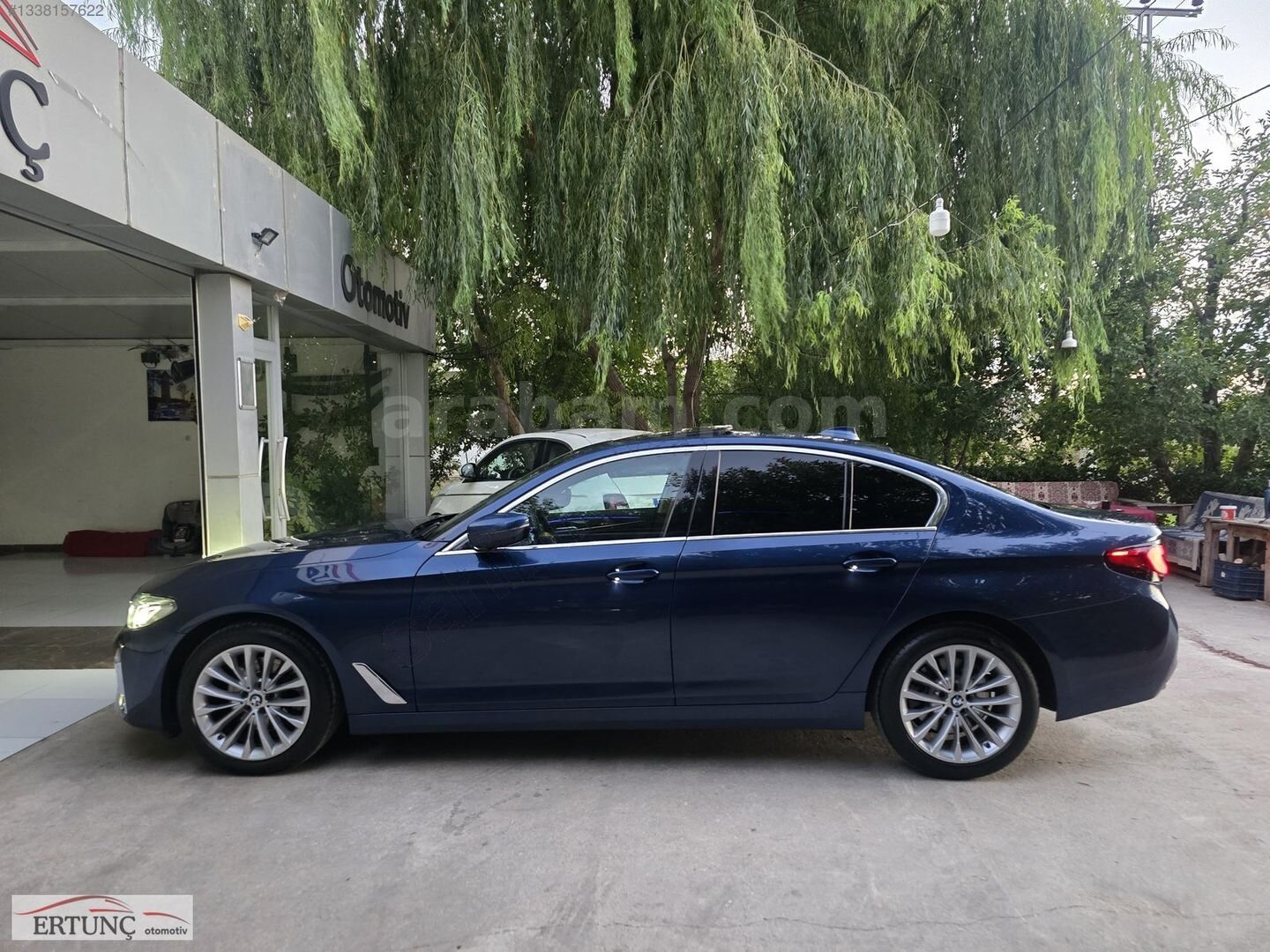 2022 87.0000 KM 520d xDrive Luxury Line FULL SERVİS BAKIMLI 4