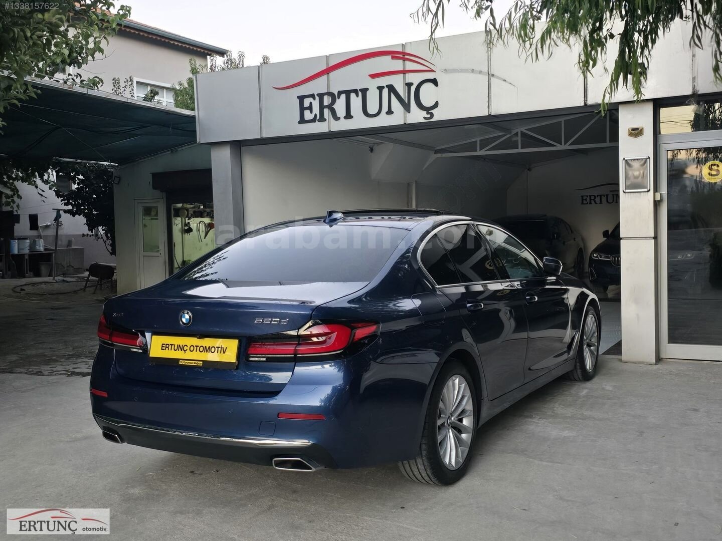 2022 87.0000 KM 520d xDrive Luxury Line FULL SERVİS BAKIMLI 6