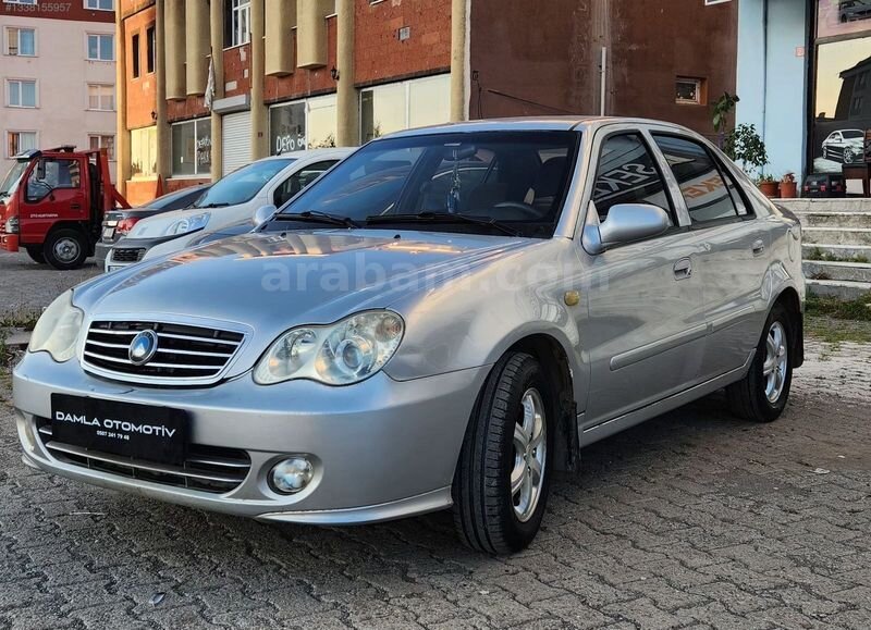 Galeriden Geely Echo 1.3 Comfort 2009 Model Kars 114.000 km Gri 1