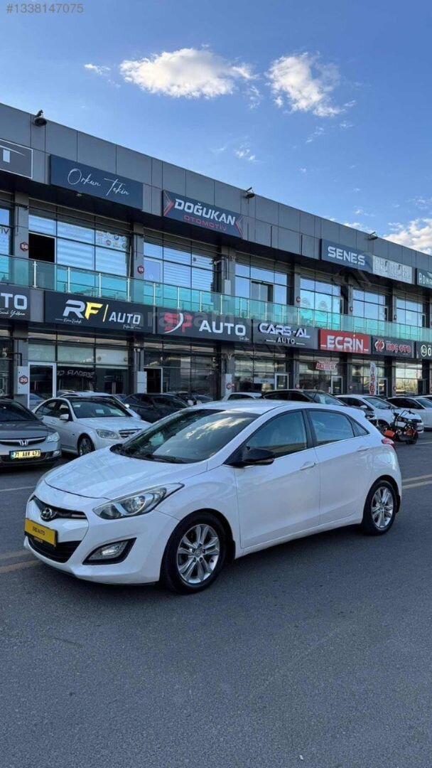HYUNDAİ İ30 / OTOMATİK VİTES / 117.000 KM'DE 4