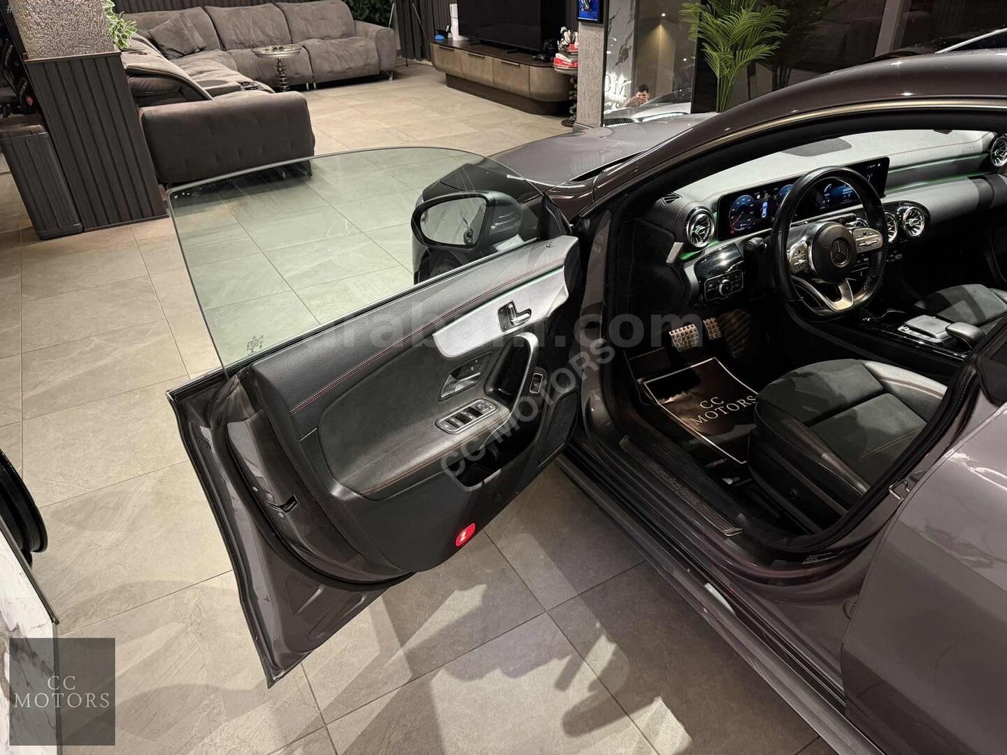 CC MOTORS / 2020 MERCEDES CLA 180d AMG/COMMAND-BURMESTER-KEYLESS 7