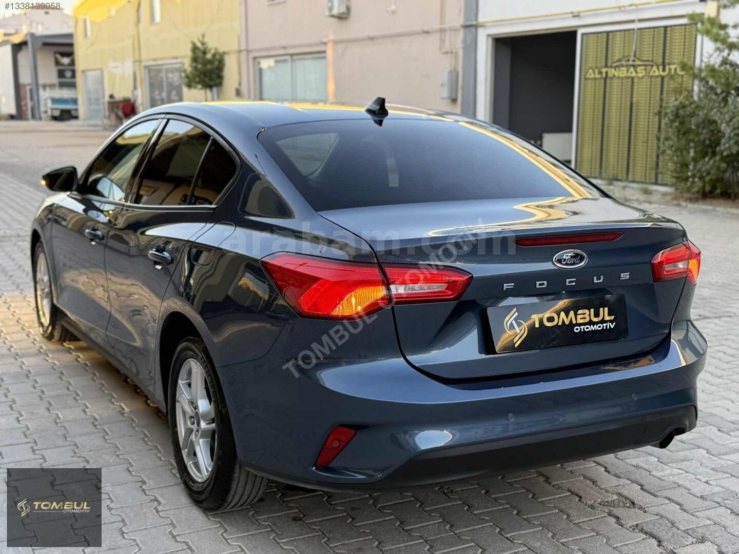TOMBUL'DAN FORD FOCUS 1.5 Ti-VCT HATASIZ BOYASIZ SERVİS BAKIMLI 7