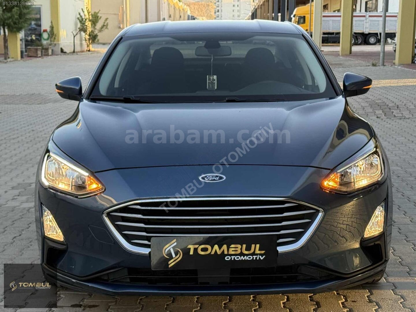 TOMBUL'DAN FORD FOCUS 1.5 Ti-VCT HATASIZ BOYASIZ SERVİS BAKIMLI 3