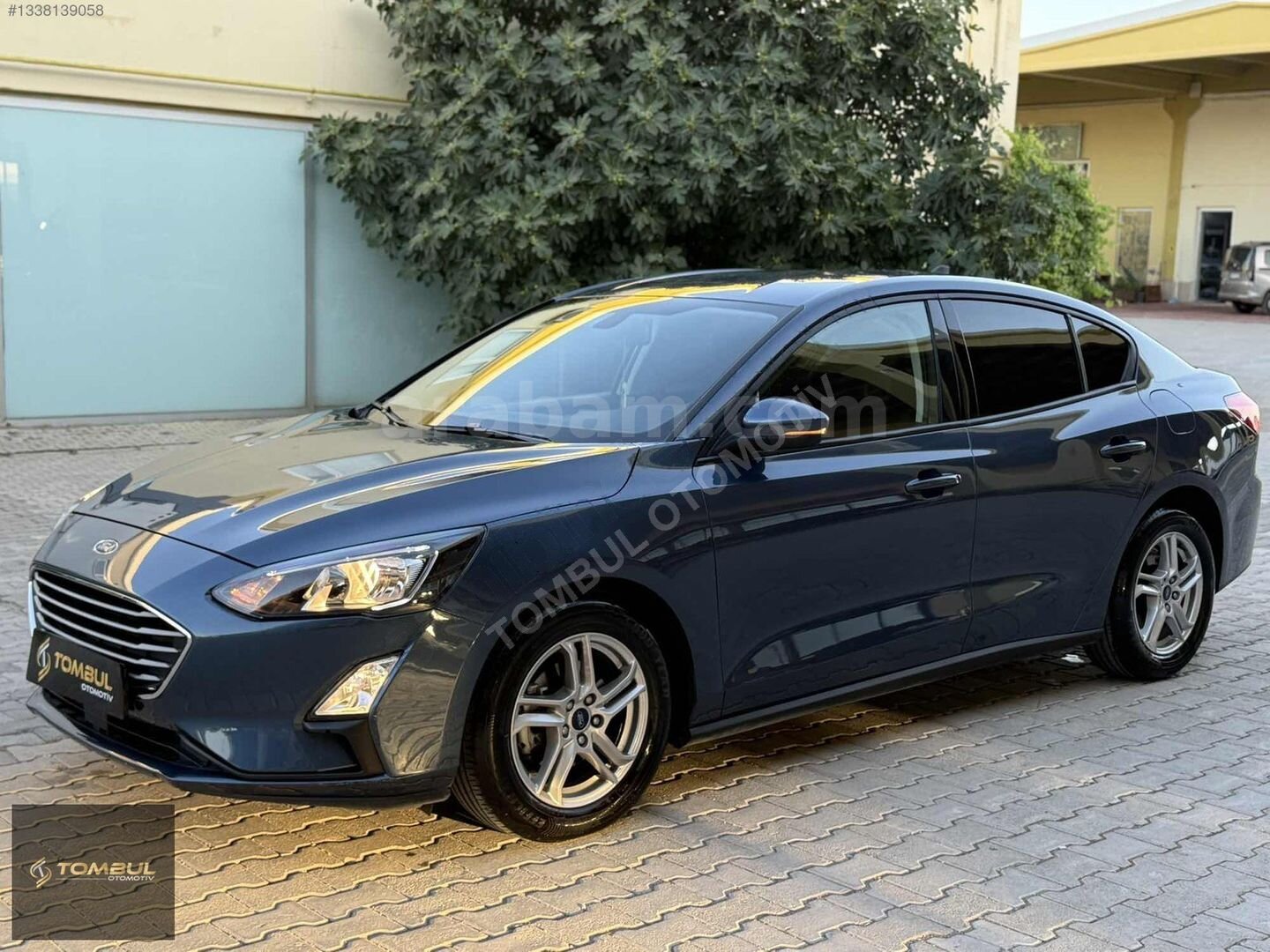 TOMBUL'DAN FORD FOCUS 1.5 Ti-VCT HATASIZ BOYASIZ SERVİS BAKIMLI 5