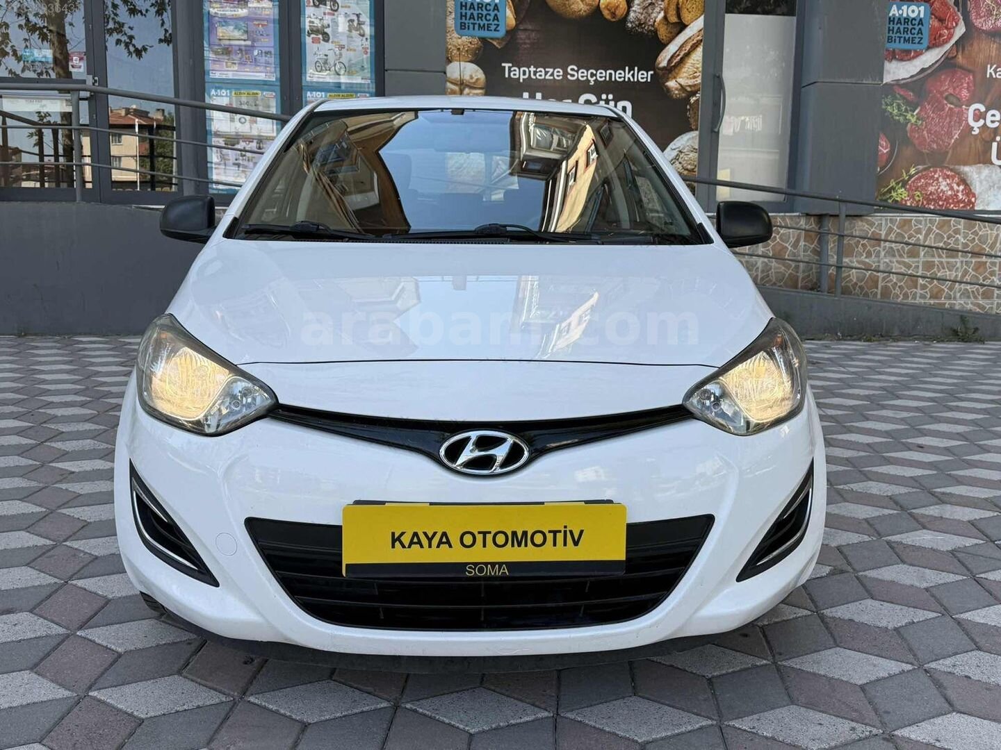 2012 MODEL 2013 ÇIKIŞLI MAKYAJLI KASA HYUNDAİ i.20 NOKTA BOYASIZ 3