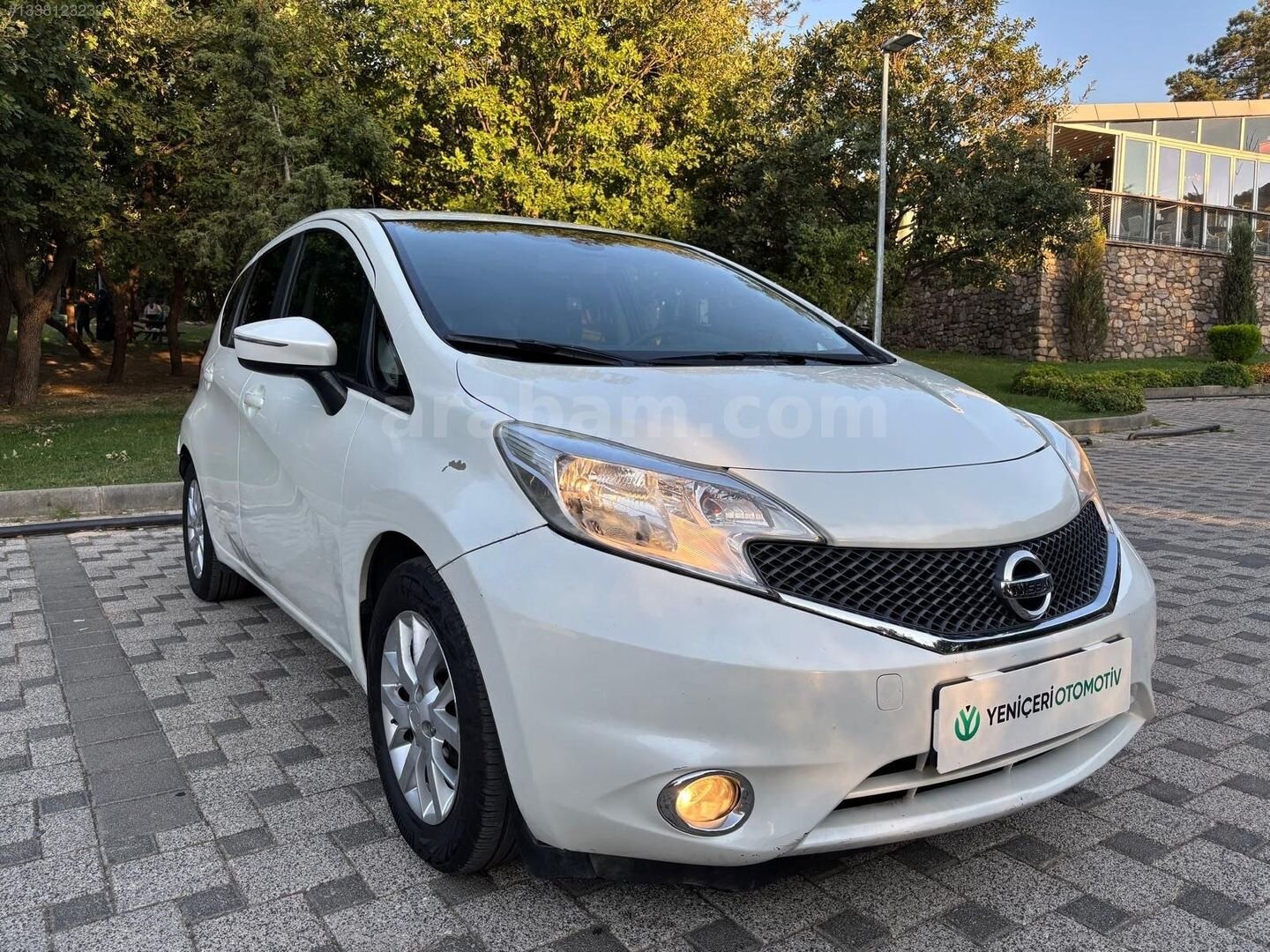 Galeriden Nissan Note 1.5 dCi Tekna 2014 Model Bursa 175.000 km Beyaz 2