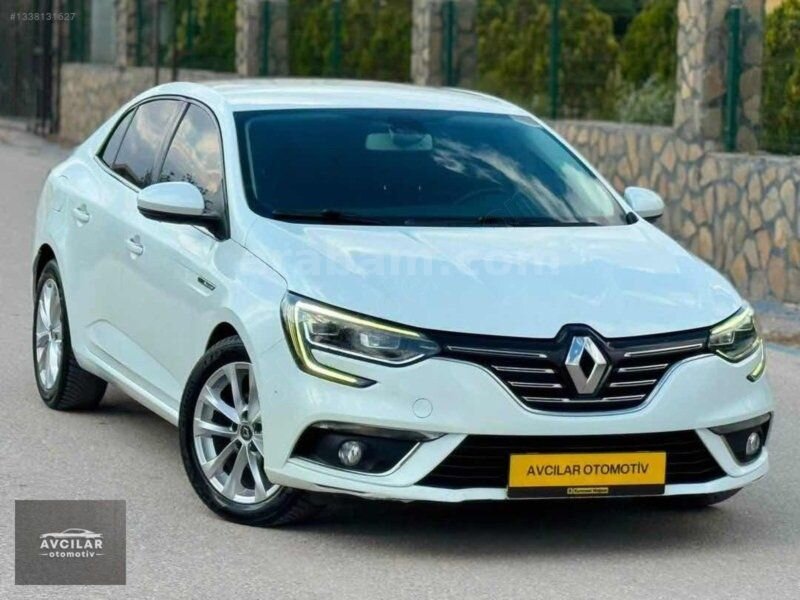 AVCILAR OTO DAN + HATASIZ + TRAMERSİZ + 2019 MEGANE + 1 SINIF