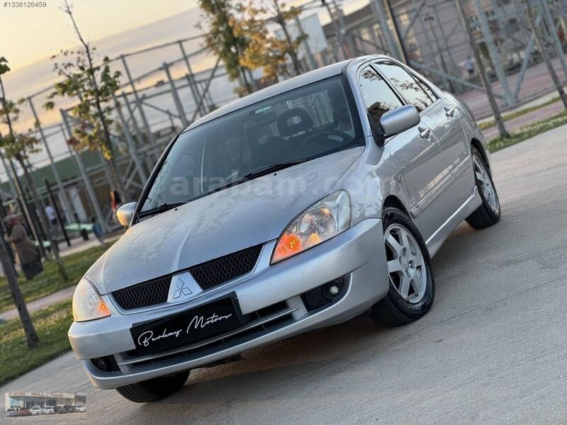 Galeriden Mitsubishi Lancer 1.6 Invite 2006 Model Kocaeli 320.000 km Gri