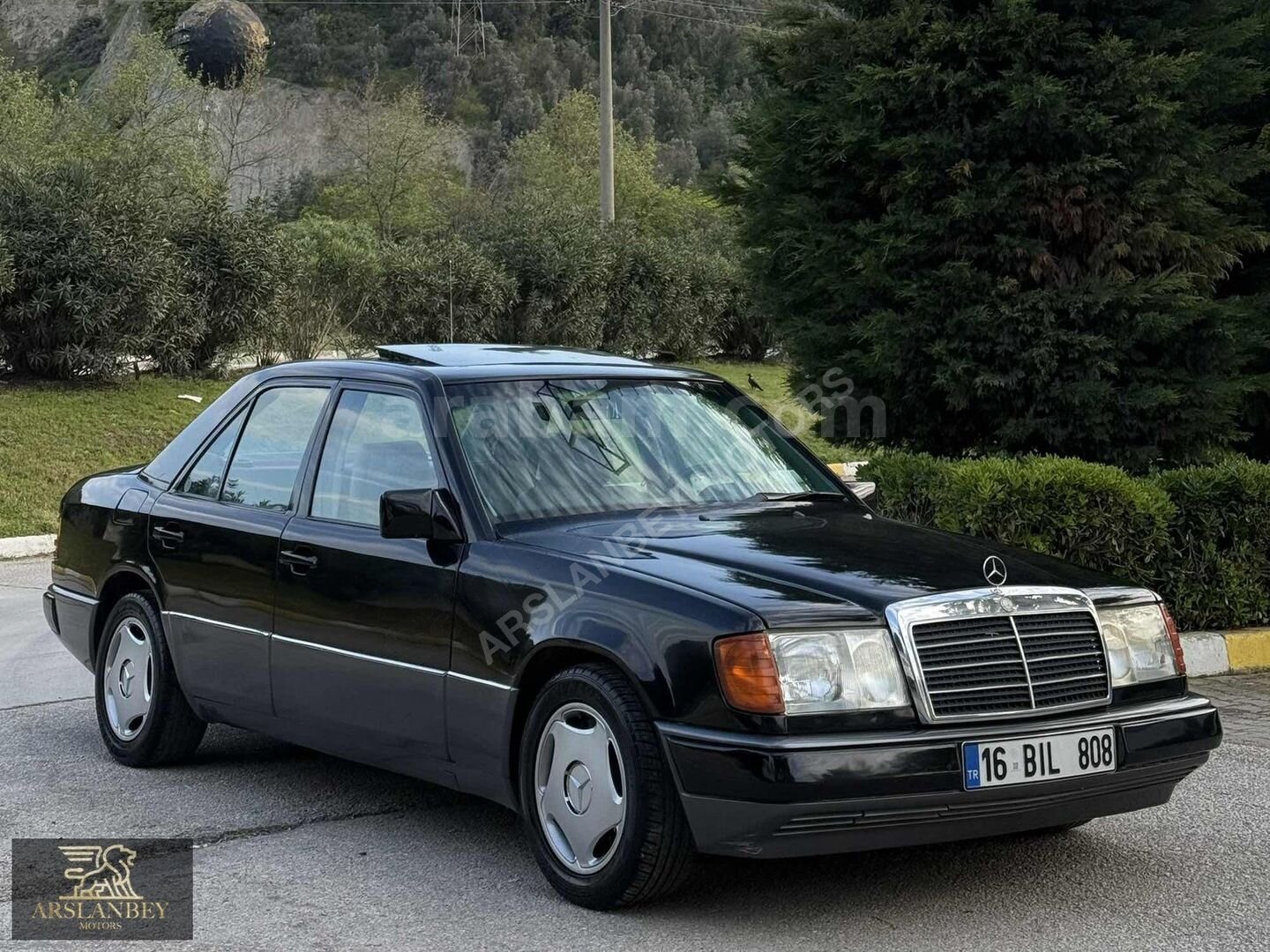 ARSLANBEY MOTORSTAN NADİR TEMİZLİKTE MERCEDES W124 5