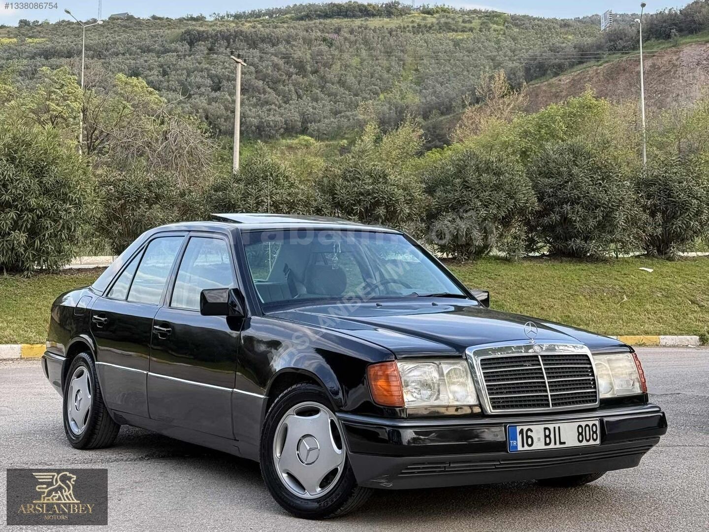 ARSLANBEY MOTORSTAN NADİR TEMİZLİKTE MERCEDES W124 3