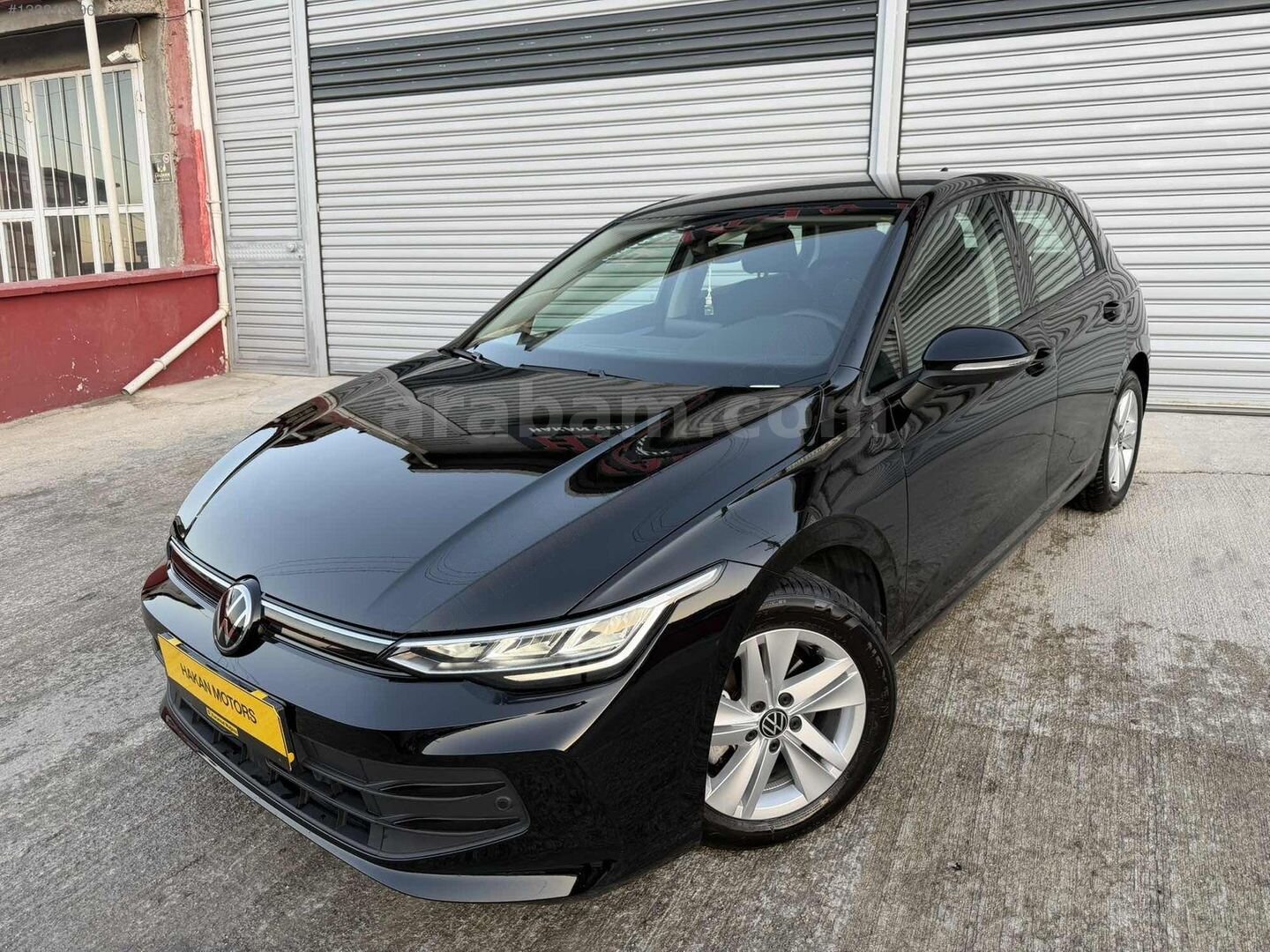 HAKAN MOTORS-2025 WW GOLF HATASIZ BOYASIZ TRAMERSİZ 22.000 KM 3