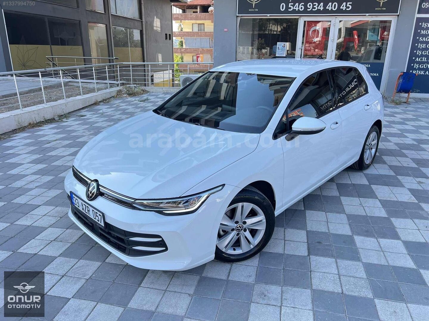 2025 ÇIKIŞLI VOLKSWAGEN GOLF 1.5 eTSİ LİFE DSG 20 BİN BOYASIZ 3