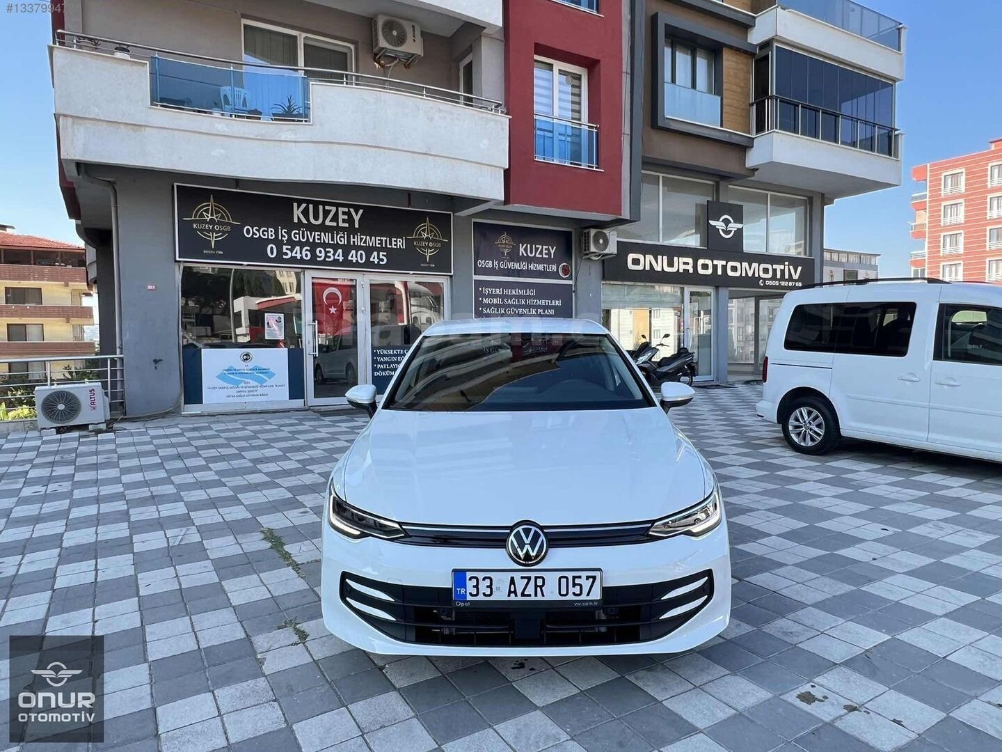 2025 ÇIKIŞLI VOLKSWAGEN GOLF 1.5 eTSİ LİFE DSG 20 BİN BOYASIZ 6