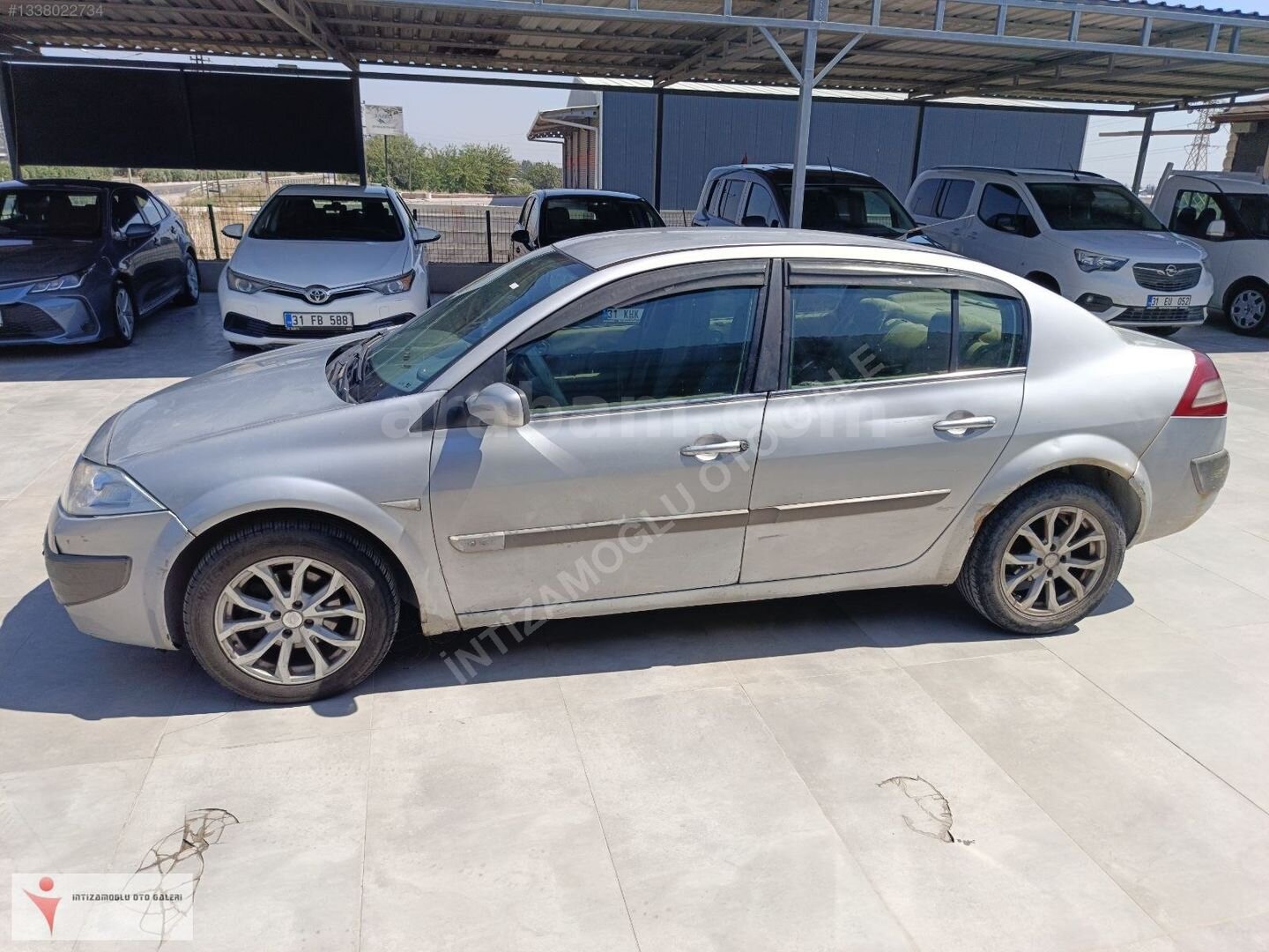 2006 1.5DCİ RENAULT MEGANE AĞIR HASARLI 261.500 KM 6