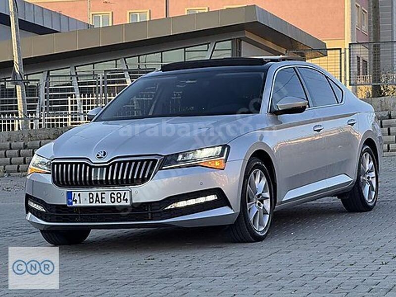 2023-SKODA-SÜPERB-1.5TSI ELİTE CAM TAVANLI 45 BİN KM DE HATASIZ