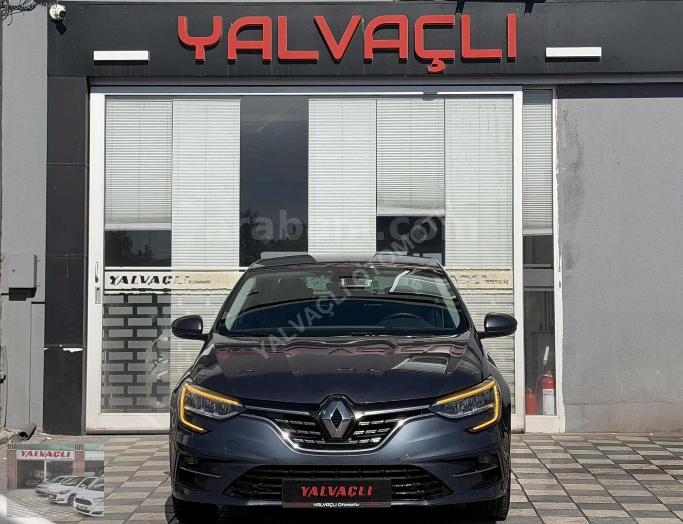 2023 Boyasız ! 130.000 Km_MEGANE 1.3TCE_140BG_İCON_EDC_%20KDV'li 6