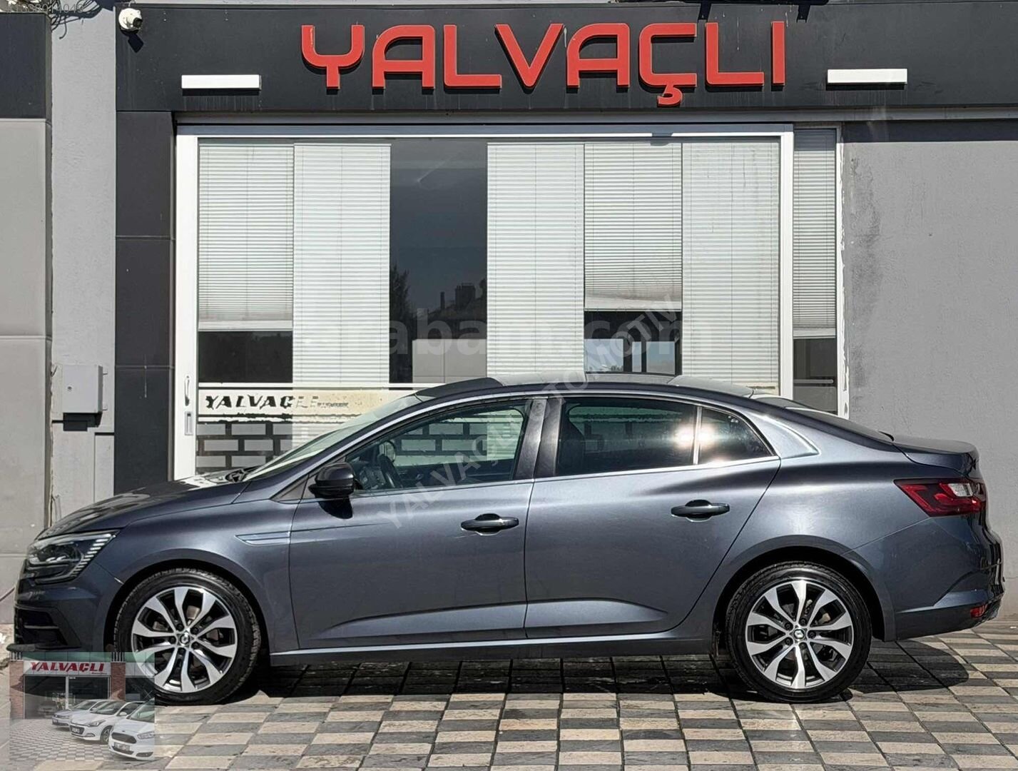 2023 Boyasız ! 130.000 Km_MEGANE 1.3TCE_140BG_İCON_EDC_%20KDV'li 4
