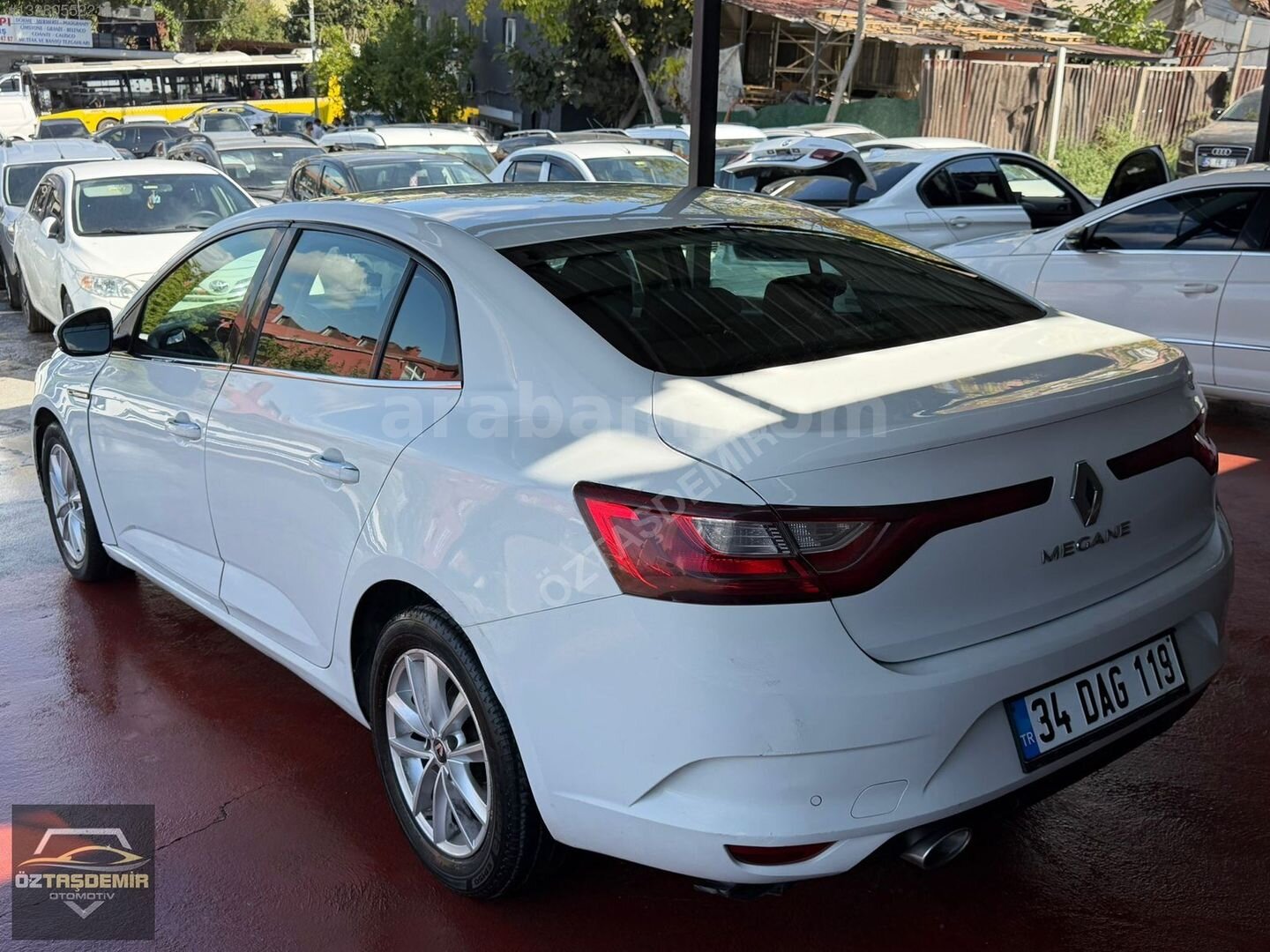 ÖZTAŞDEMİR'DEN 500 PEŞİNAT 24 AY TAKSİT 2020 RENAULT MEGANE 4