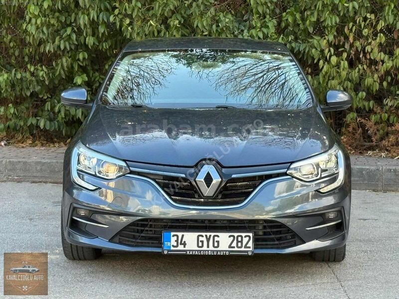 2023 1.5 DİZEL OTOMATİK HATASIZ YENİ KASA MEGAN TOUCH