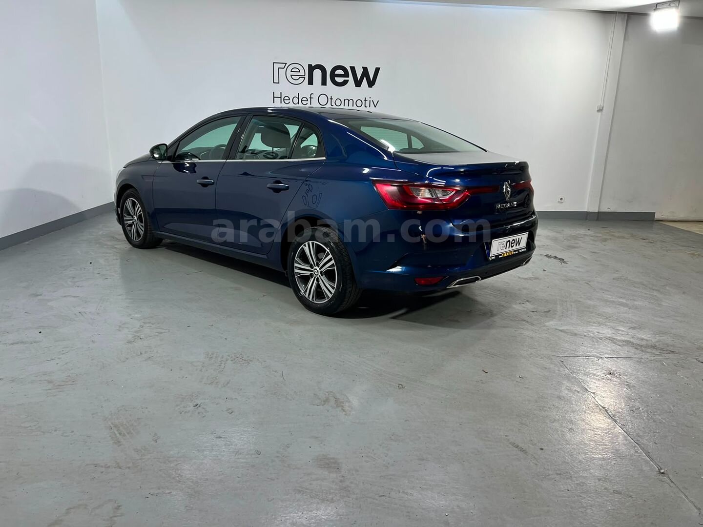 HEDEF RENAULT PLAZA'DAN 2023 MEGANE SEDAN TOUCH 1.3 TCE EDC %20 4