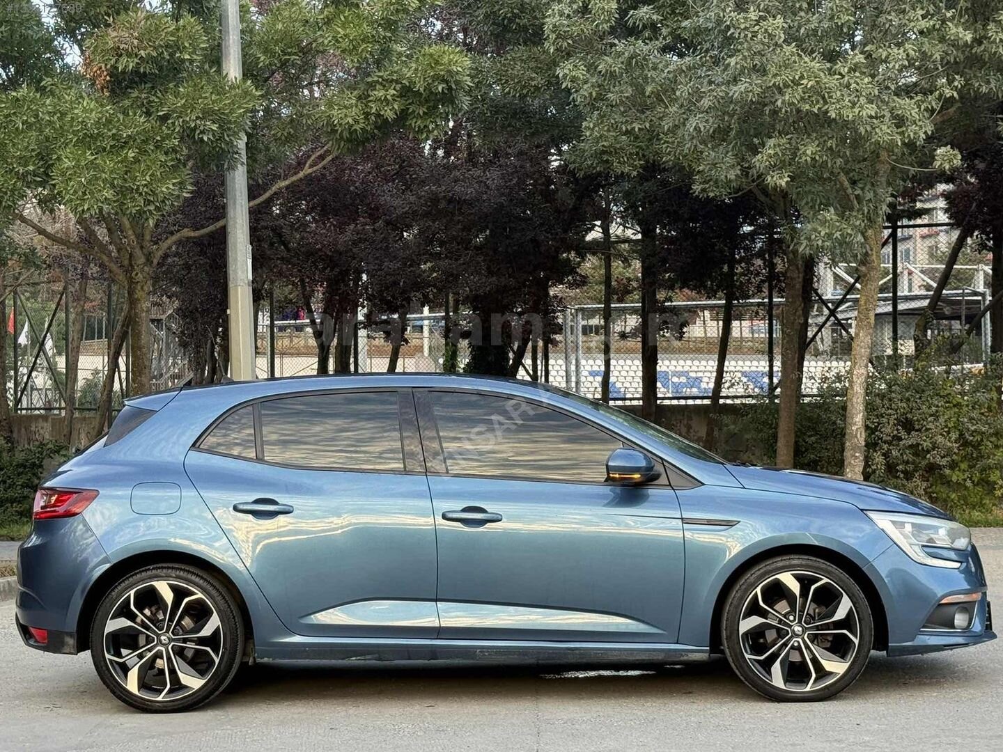 2017 MEGANE HB EKSTRALI LANSMAN RENK TERTEMİZ 7