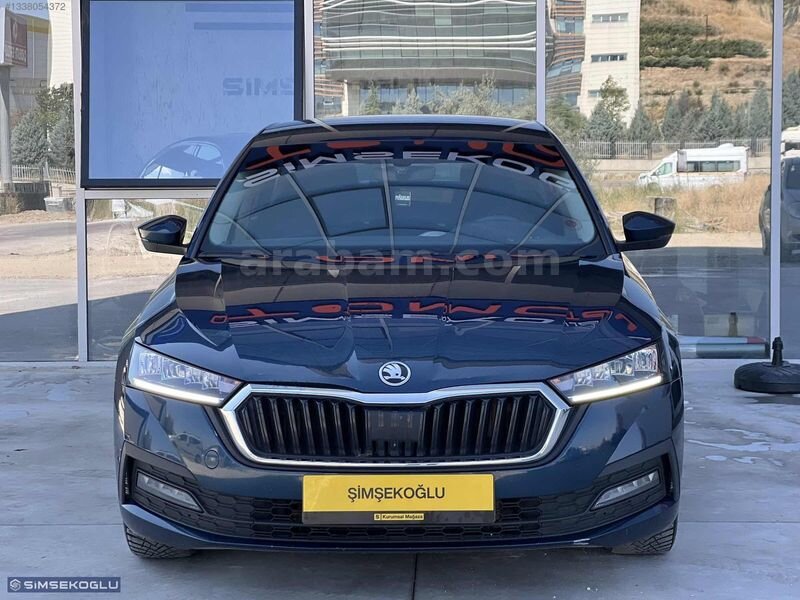 ŞİMŞEKOĞLU'DAN 2023 SKODA OCTAVİA LANSMAN RENK