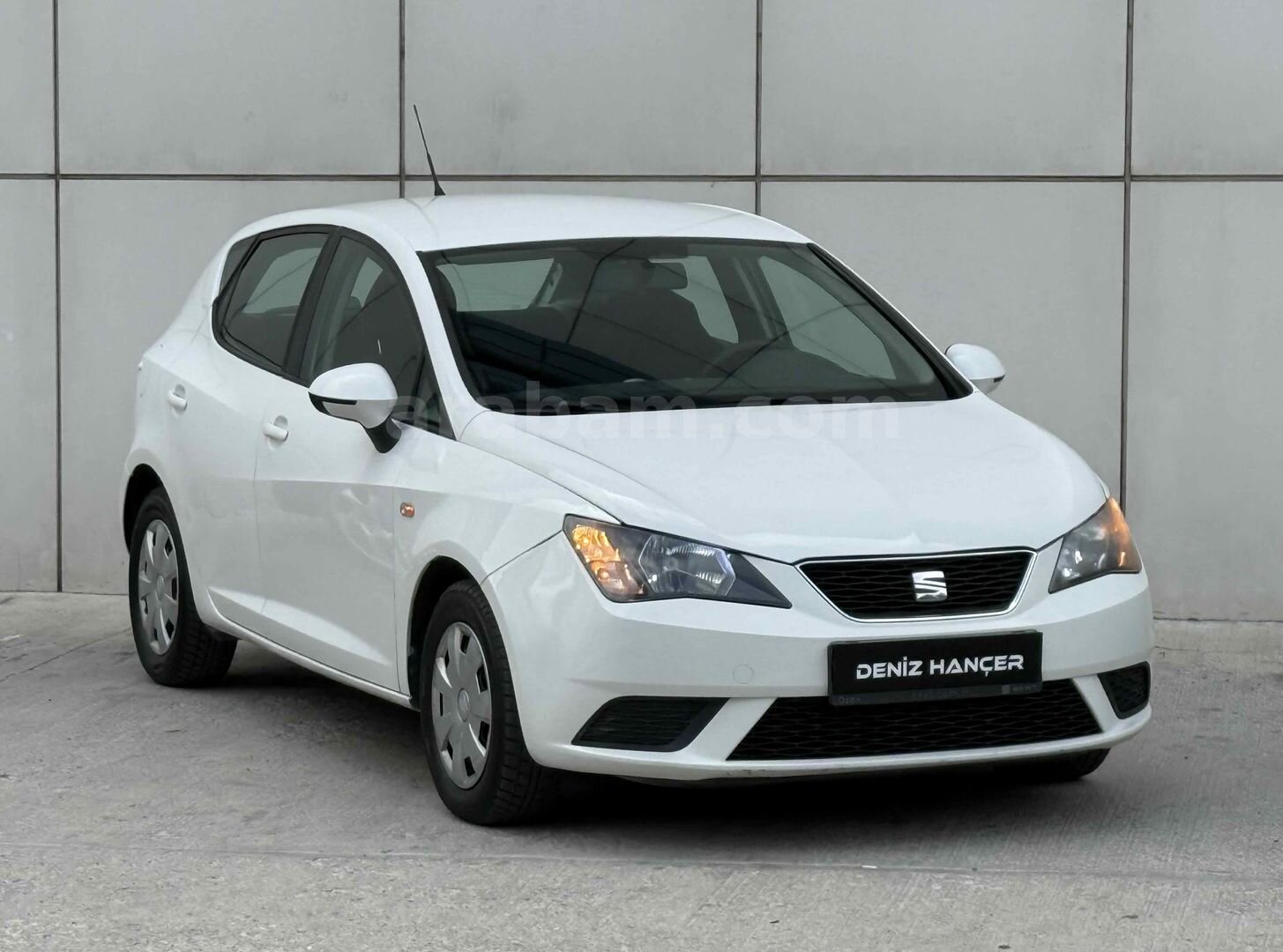 Galeriden Seat Ibiza 1.2 TSI Reference 2015 Model Ankara 253.850 km Beyaz 4